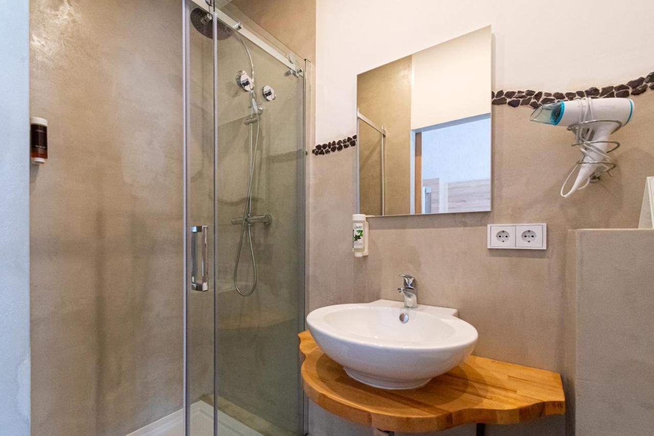 Hotel Mettlacher Hof Экстерьер фото