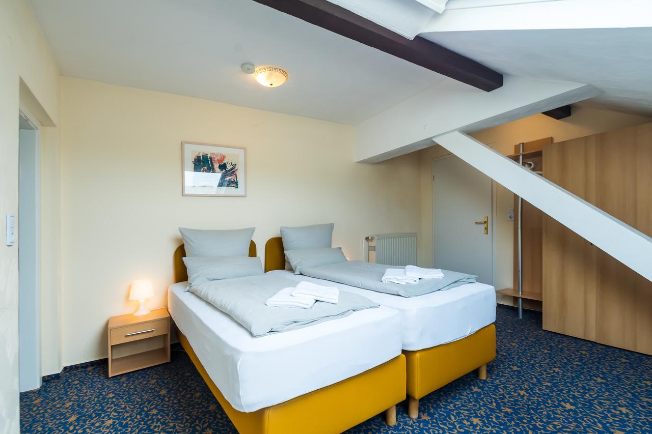 Hotel Mettlacher Hof Экстерьер фото